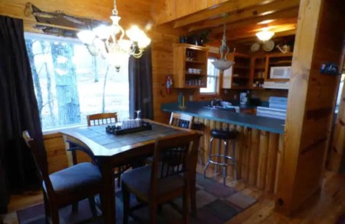 Oden Cabin | Pet-Friendly "Gone Fishing" Cabin 9 with Spa & Hot Tub