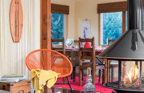 Lavers Hill House | Surf Retreat: Family & Pet-Friendly Stays Await You