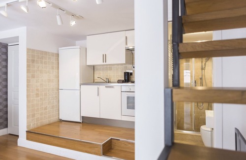 Rione V Ponte Apartment | Exceptional Gonfalone Residence Vittoria with Spa & Breakfast