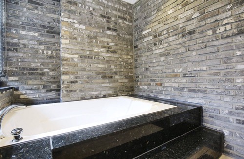 Gongju Hotel | Eco-Friendly Stay at Gongju Hotel Moon - Rated 9/10