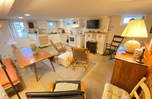 Macon House | Exceptional Goochland Getaway at Clover Hill Farm