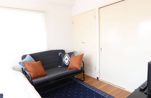 Chigasaki Apartment | Experience Shonan Chigasaki: Beachfront Apartment Getaway
