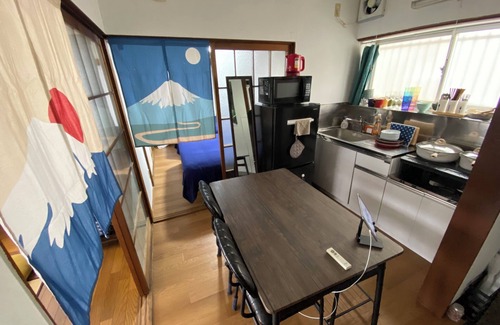 Ota House | Convenient Access to Shibuya: Walk to Station in 2 Min