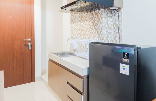 Serpong Apartment | Cozy 2Br Apartment with Pool and Breakfast at Parkland Avenue