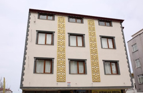 Zekeriyakoy Apartment | Cozy Apartment for Families and Pets in Ideal Location