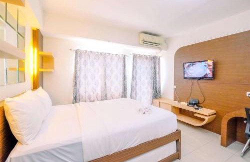Depok Apartment | Budget-Friendly Studio at Park View Condominium by Travelio