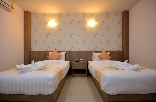 Mak Khaeng Hotel | Cozy Stay at Good Home Udonthani with Breakfast Included