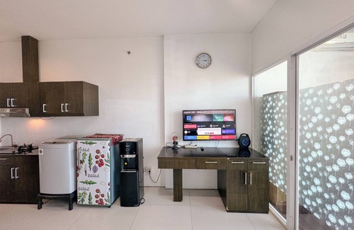 Surabaya Apartment | Good Location And Relaxing 1Br Apartment At Aryaduta Residence