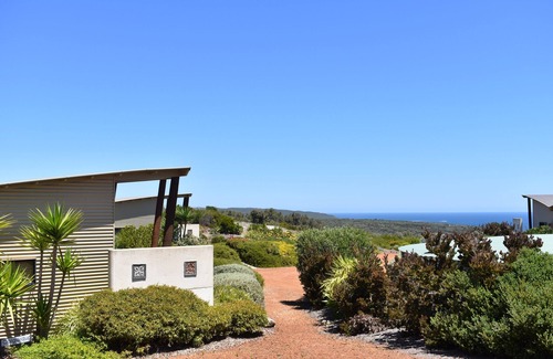Redgate Villa | Captivating Ocean and National Park View with Child-Friendly Amenities