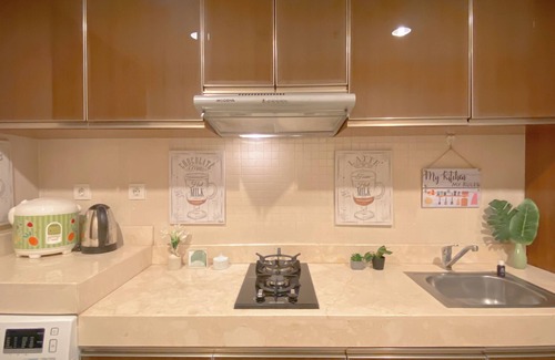 Cilandak Apartment | Good Studio Room At Kemang Village Apartment