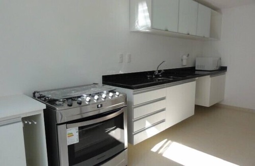 Juquehy Condo | Stylish Stay at Raízes de Juquehy, Steps from the Beach