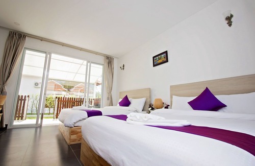 Mittakpheap Hotel | Family-Friendly Good Time Resort with Pool & Kitchen Access