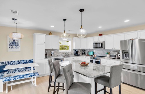 Ramrod Key House | Good Times & Tan Lines - 3 Bedroom Beautiful Pool Home with boating access