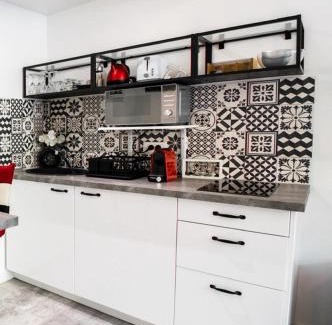 Senlis Apartment | Good Vibes and Child-Friendly Comfort in Senlis