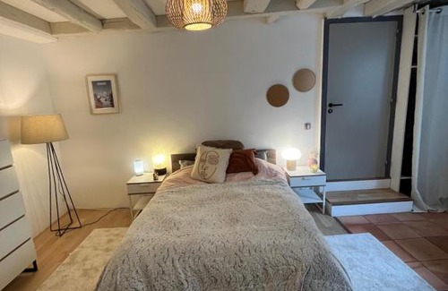 Secteur 2 House | Good Vibes: Guest Rated 9.3 for Your Next Getaway