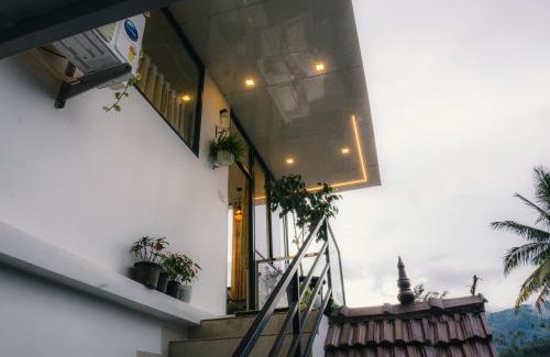 Devikolam House | Relaxing Retreat with Pet and Child-Friendly Amenities