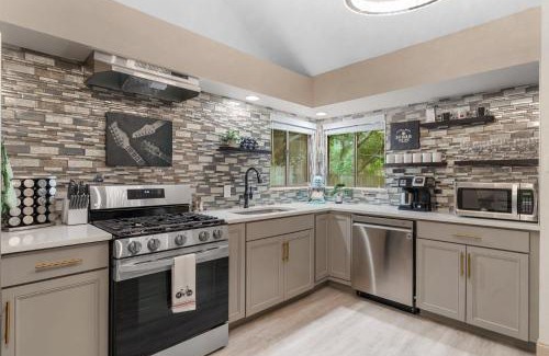 Milwood House | Good Vibes Roll: Family and Pet-Friendly 4-Star Retreat