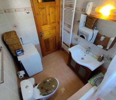 Eresos Apartment | Peaceful Oceanfront Getaway at Good Vibes Villa