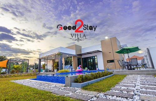 Kampung Tanjong Minyak Villa | Relax at Good2Stay Villa with Pool, BBQ & Gaming Fun