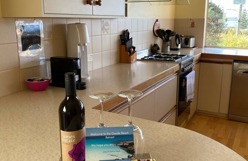 Goode Beach House | Beachfront Getaway at Goode Beach Retreat - Perfect for Families
