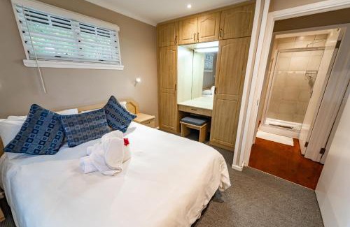 Knysna Resort | Relax at Gooderson Knysna Chalets with Oceanfront Views