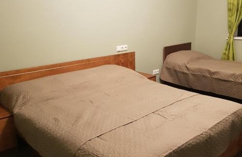 Haademeeste Bed & Breakfast | Cozy Goodwin Guest House: Pet-Friendly and Family Ready