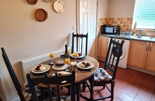 Church Gresley House | Discover Goodwins in Swadlincote: Family-Friendly Retreat