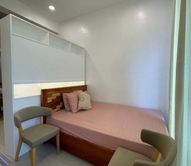 Mariveles Apartment | Oceanfront Studio at Camaya Coast with Balcony & Pool