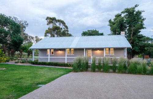 Goonoo Goonoo Resort | Experience Goonoo Goonoo Station: 5-Star Oceanfront Retreat