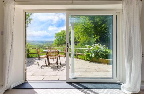 Delabole House | Charming Goose Cottage in the Helland Barton Farm Collection