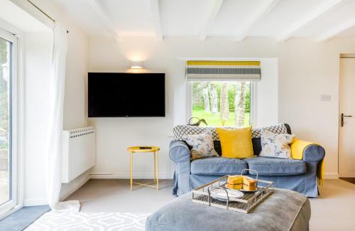 Delabole House | Charming Goose Cottage in the Helland Barton Farm Collection
