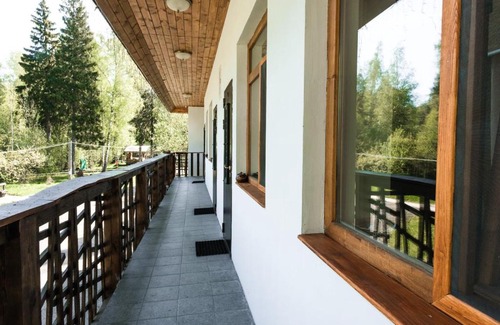 Noginsk Resort | Relax at Goosi-Lebedi Wellness Centre: Pet-Friendly Retreat