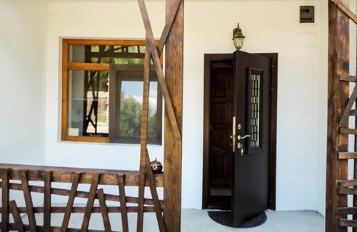 Noginsk Resort | Relax at Goosi-Lebedi Wellness Centre: Pet-Friendly Retreat