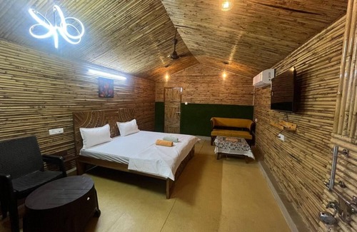 Vrindavan Resort | Gopika Resort