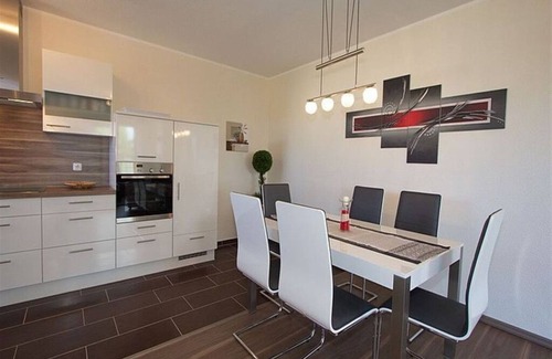 Rerik Apartment | Discover Gorch Fock at the House of Aquarius with Breakfast
