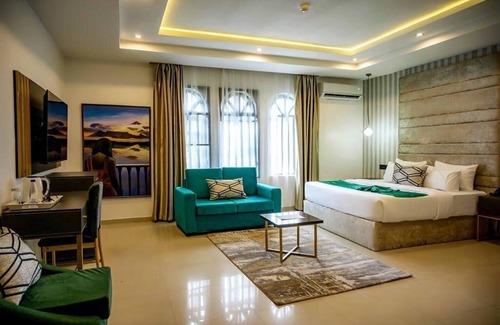 Port Harcourt Hotel | Relaxing Getaway at Gordonsville By Escape - Family-Friendly!