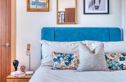 Pontrilas Apartment | Stylish 1-Bed City Apartment with Parking and Family Amenities