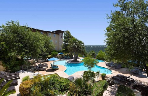 McNeil Apartment | Gorgeous 1BR in Champion City Park 3517