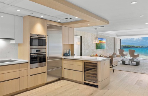 Kamuela Condo | Oceanfront 2-Bedroom Grand Suite on Hapuna Beach!