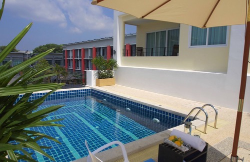 Phuket Apartment | Gorgeous 2 bedrooms 50 sqm in the heart of Phuket
