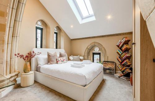 North Finchley Apartment | Gorgeous 2BR Flat in North Finchley, 3 min tube