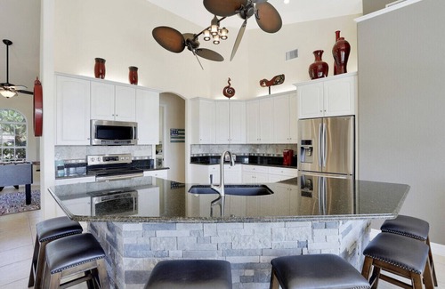 Caloosahatchee Villa | Ideal 3-Bed Canal Home with Pool & Gulf Access Awaits!