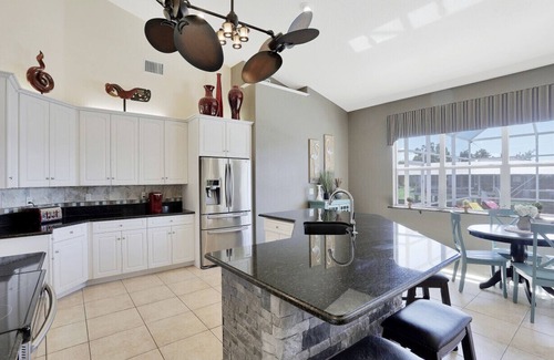 Caloosahatchee Villa | Ideal 3-Bed Canal Home with Pool & Gulf Access Awaits!