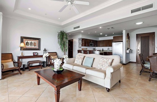 Coco Apartment | Gorgeous 3-BD Ocean-View Condo with lots of Amenities by SPCR