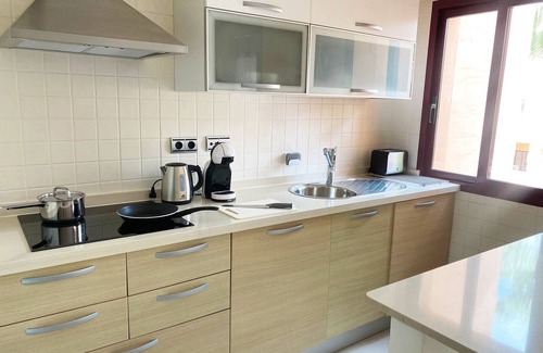 Los Alcazares Apartment | Top-Rated 3 Bed Beach Apartment with Ocean View & Pool