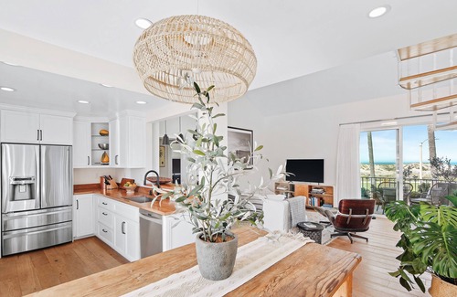Oxnard Shores Condo | Beautiful Beachfront Condo with Ocean Views & Pool Access