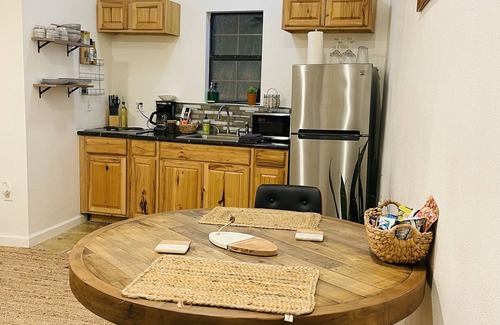 Austin Cottage | Idyllic Cottage Cluster with Private Homes and Kitchen Access