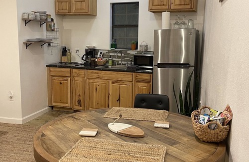 Austin Cottage | Idyllic Cottage Cluster with Private Homes and Kitchen Access