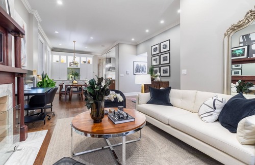 Near North Side Condo | Exceptional 3BR River North Condo with Free Parking & Breakfast