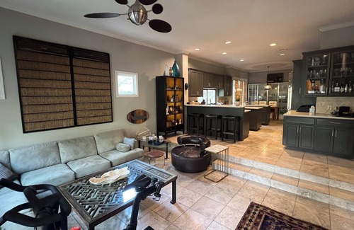 Austin Condo | Gorgeous 4-bedroom home in Westlake, Eanes school district.